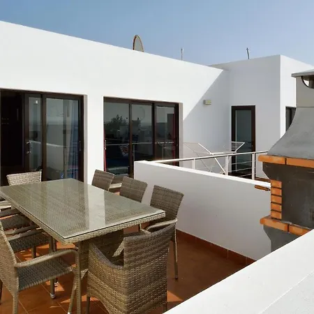 Playa Blanca Sleeps 10 Pool Wifi * Playa Blanca (Lanzarote)